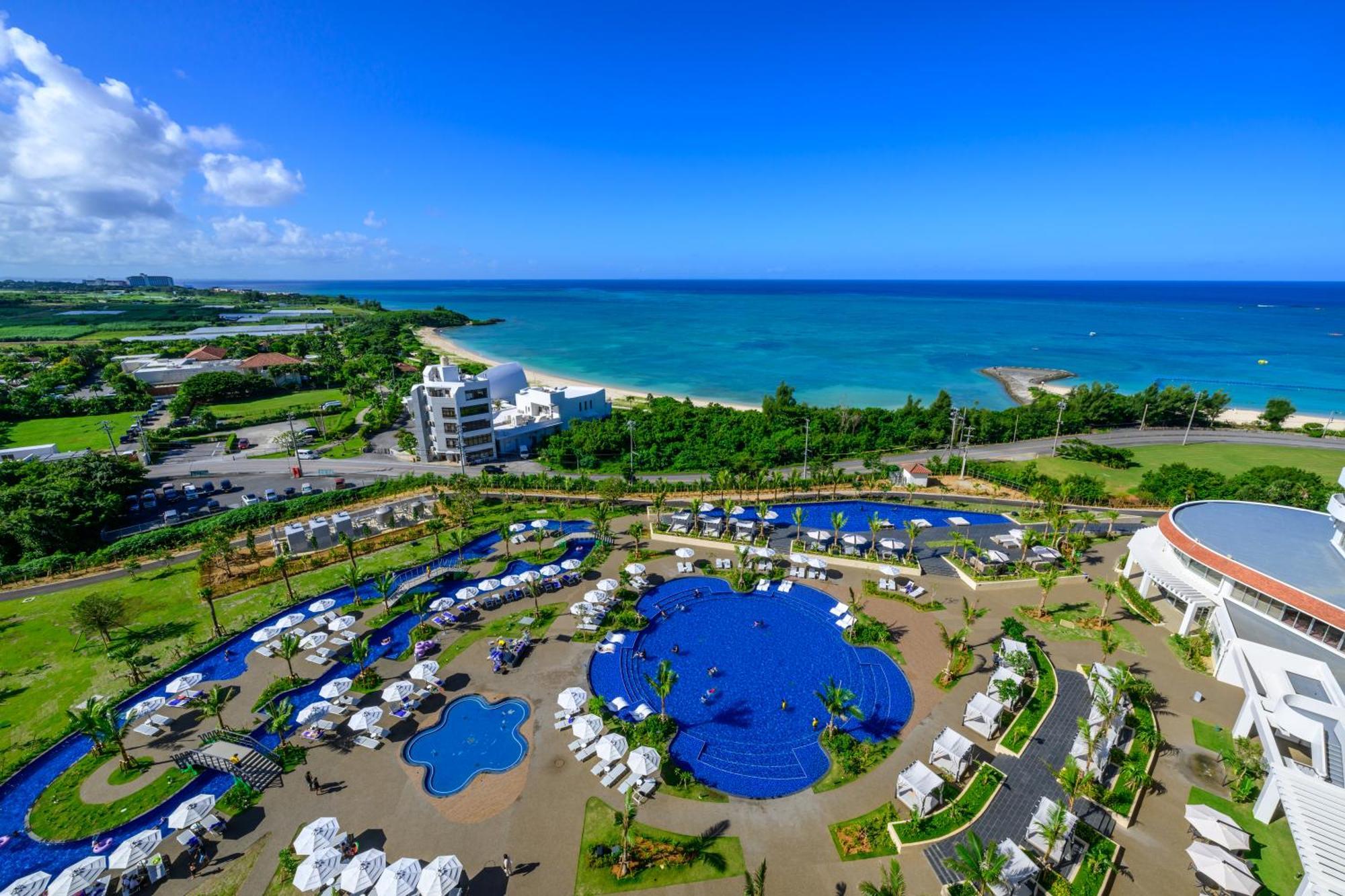 יומיטאן Grand Mercure Okinawa Cape Zanpa Resort מראה חיצוני תמונה