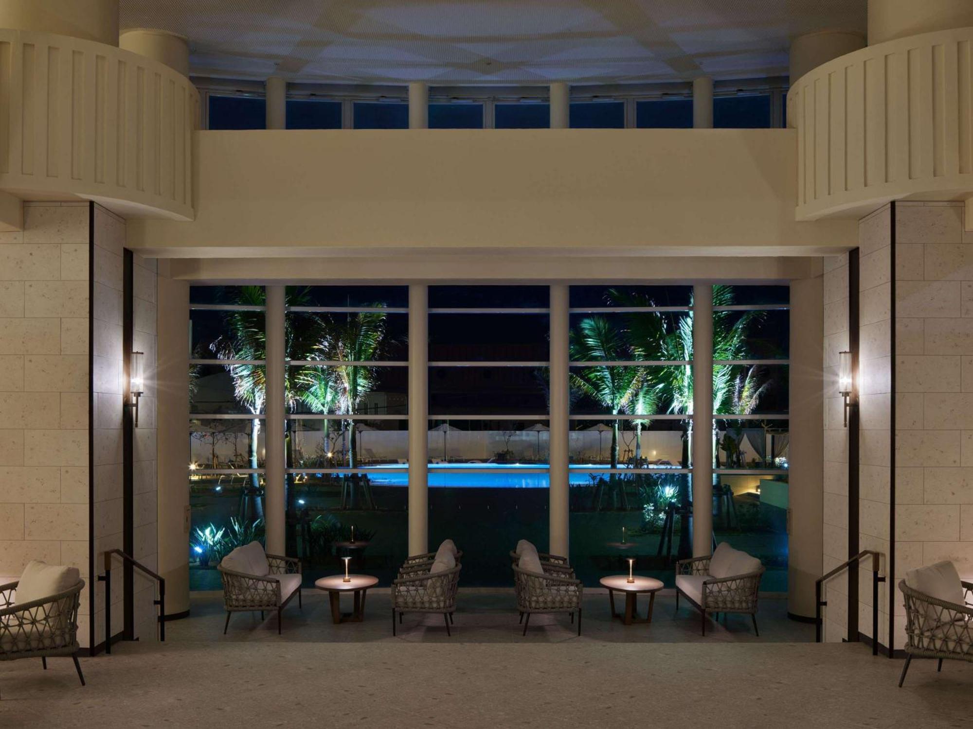יומיטאן Grand Mercure Okinawa Cape Zanpa Resort מראה חיצוני תמונה