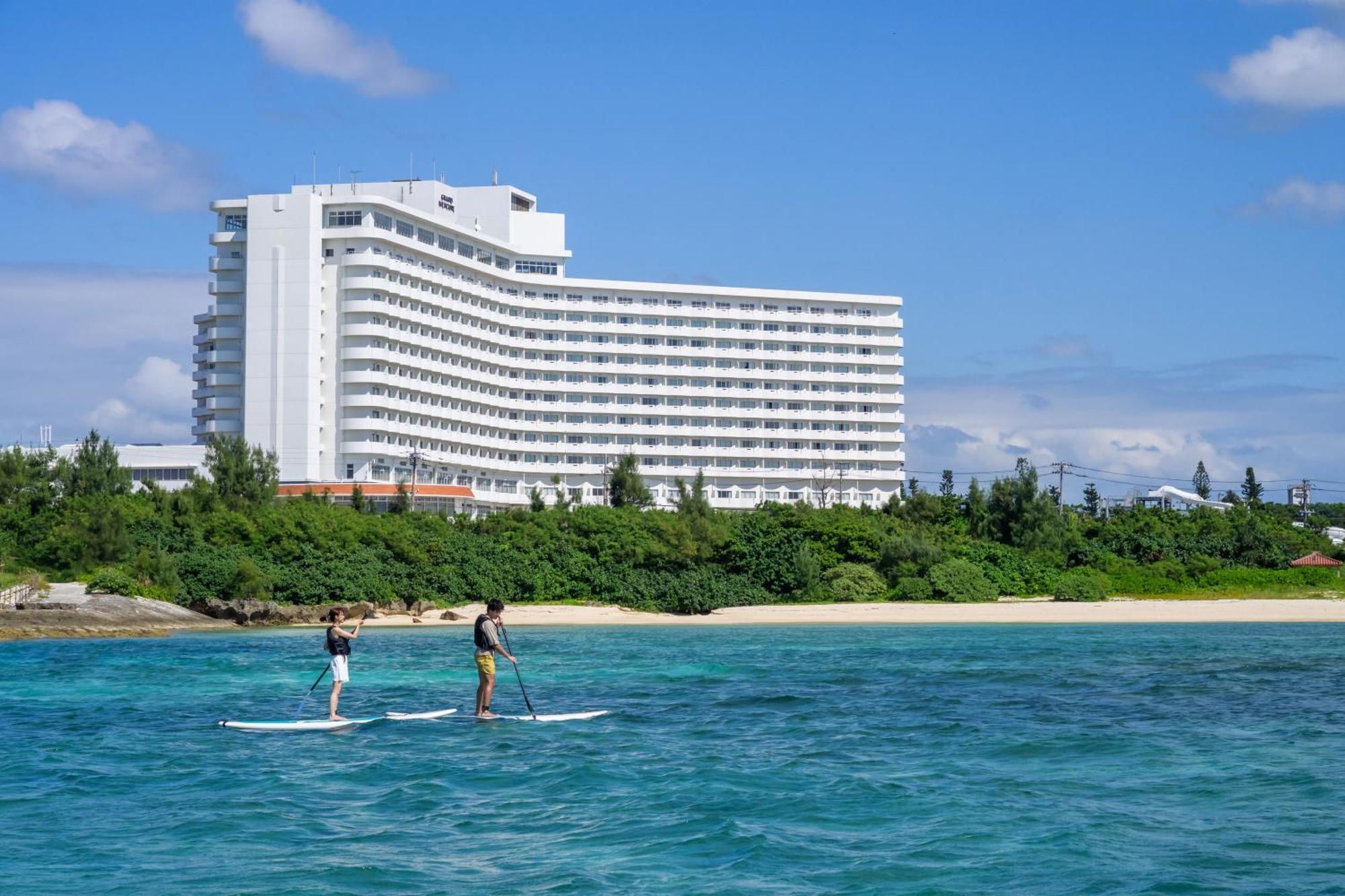 יומיטאן Grand Mercure Okinawa Cape Zanpa Resort מראה חיצוני תמונה